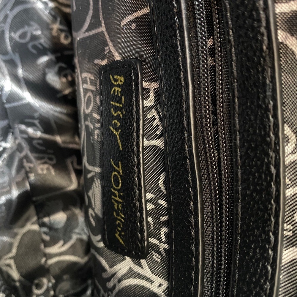 Betsey Johnson Ikat Heart‎ Large Satchel - Picture 3 of 9